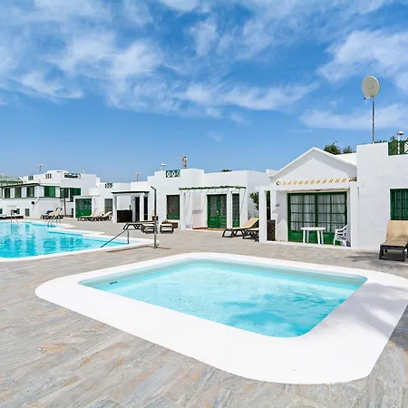 Apartment Private Terrace - Pool - 10 Min Walk Beach *
